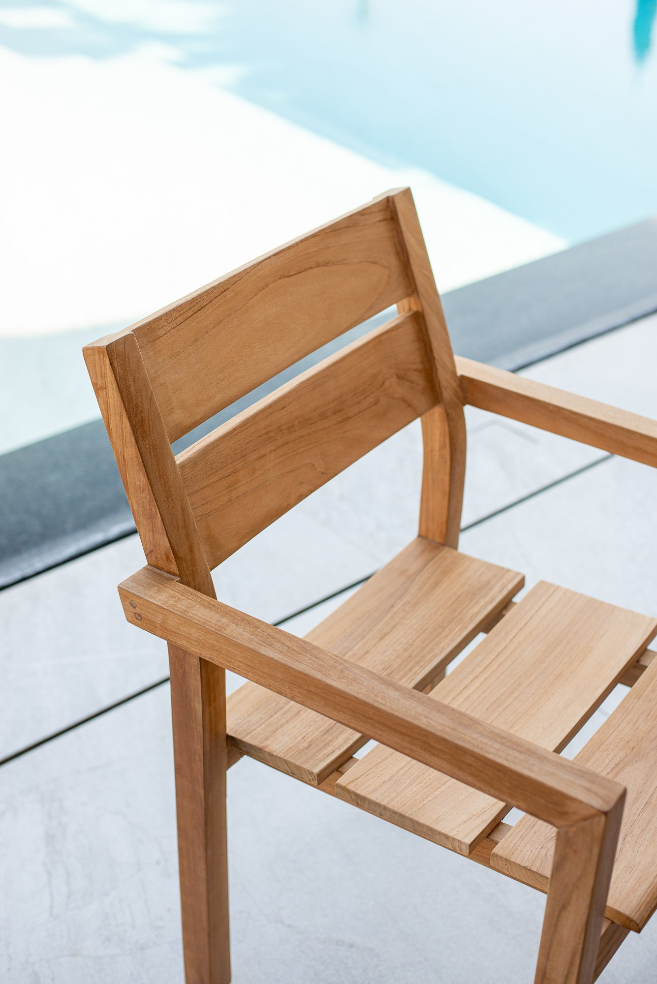 SABATU DINING TABLE & MARKO ARM CHAIR Thumbnail